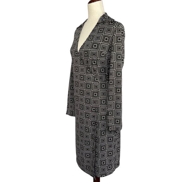 Express Wrap Dress Women Size 3/4 Black Geometric Surplice V-Neck Collared - Picture 2 of 12